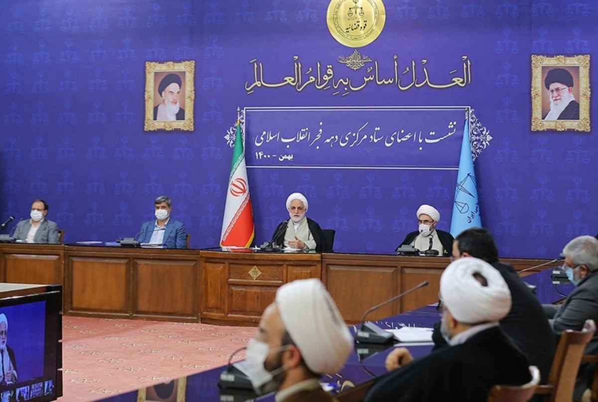 اژه ای بر تشریح آرمانها و اهداف انقلاب اسلامی برای نسل جدید تأکید کرد اژه ای بر تشریح آرمانها و اهداف انقلاب اسلامی برای نسل جدید تأکید کرد