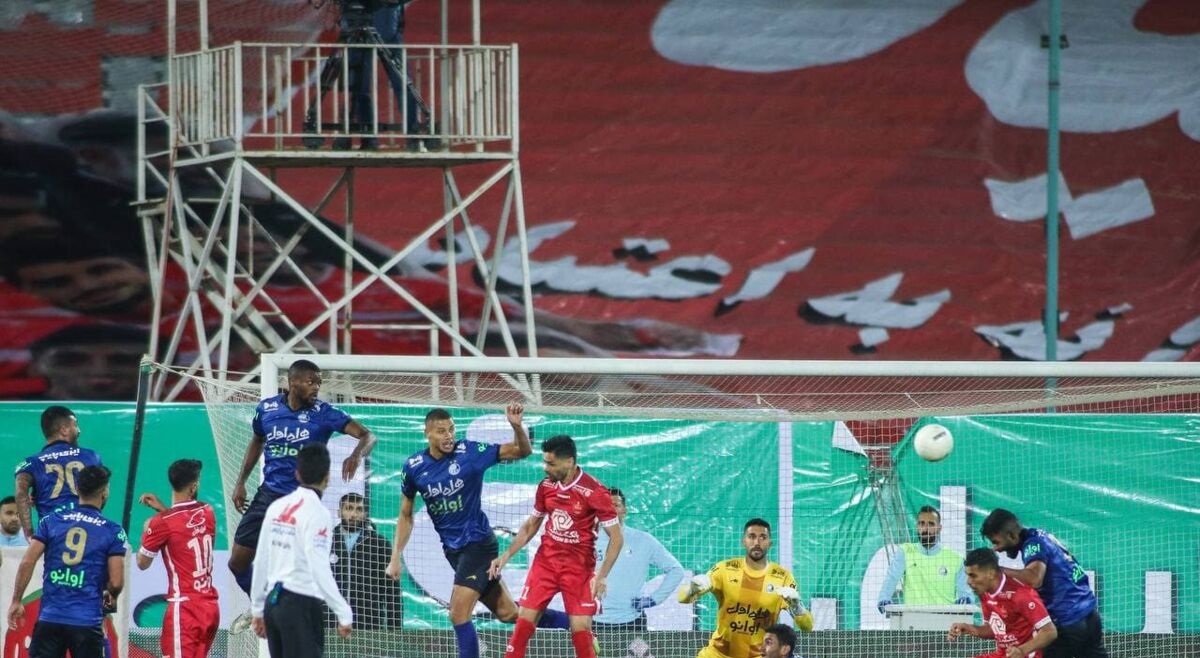 کفه ترازو در این دربی به سود استقلال سنگین است کفه ترازو در این دربی به سود استقلال سنگین است