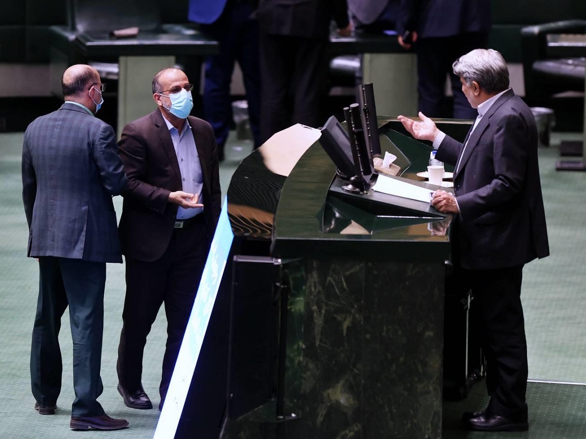 مجلس از شرط قبلی خود عقب نشست: توافق احیای برجام از نظر حقوقی نیازی به تصویب ما ندارد مجلس از شرط قبلی خود عقب نشست: توافق احیای برجام از نظر حقوقی نیازی به تصویب ما ندارد