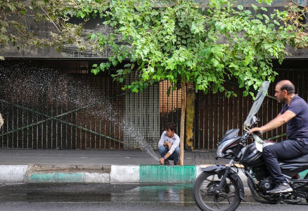 سرانه مصرف آب تهران در مرز هشدار/ یک مرحله مانده به جیره بندی سرانه مصرف آب تهران در مرز هشدار/ یک مرحله مانده به جیره بندی