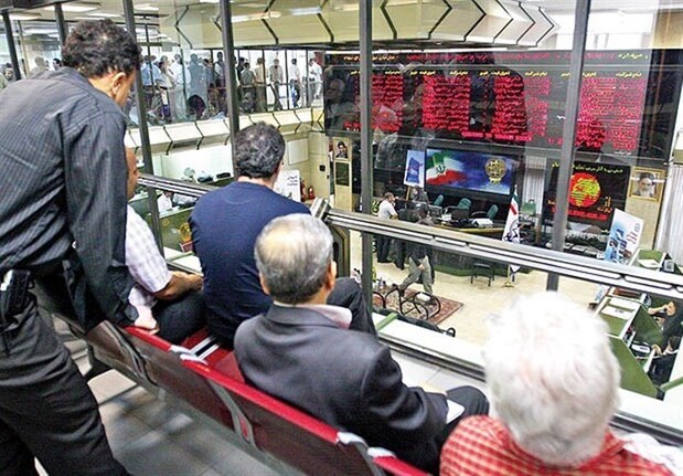 شاخص بورس ۸ هزار واحد رشد کرد شاخص بورس ۸ هزار واحد رشد کرد