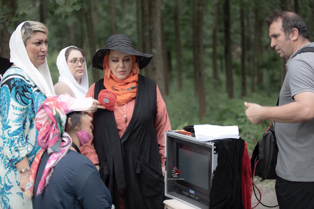 نیوشا ضیغمی 