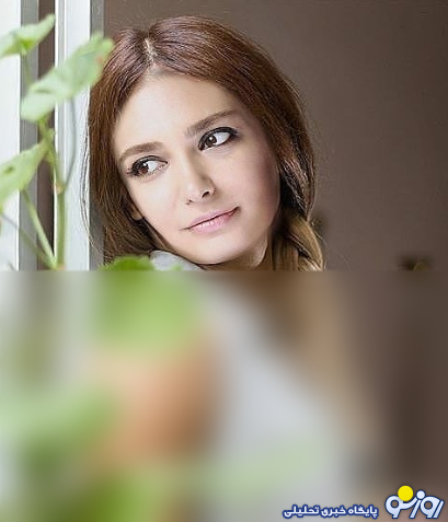 پشت پرده عکس های منشوری از لیندا کیانی پشت پرده عکس های منشوری از لیندا کیانی