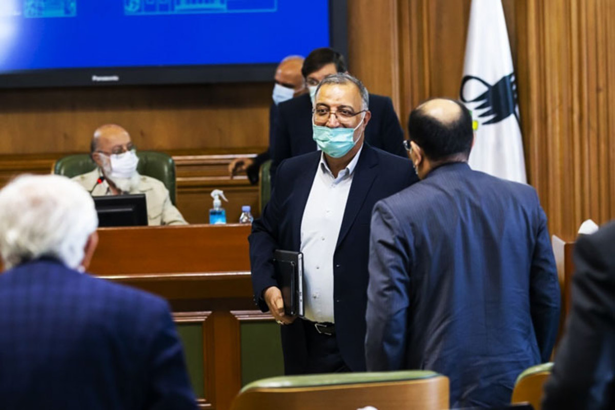 کوه یخ اختلاف میان زاکانی و شورای شهر کوه یخ اختلاف میان زاکانی و شورای شهر