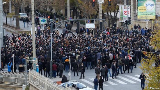 اصفهان یا شهرکرد؟ آب، حق کدامشان است؟