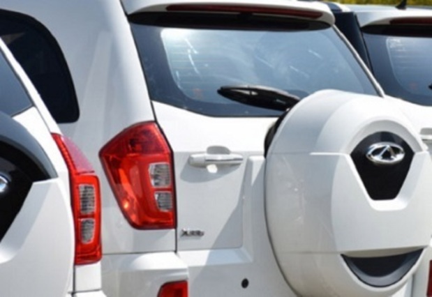 جدیدترین قیمت خودرو‌های وارداتی در بازار ۱۴۰۰/۰۹/۲۲+ جدول