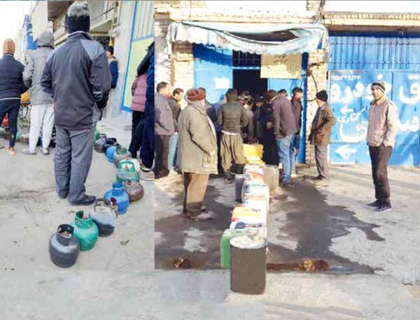 صف طولانی تهیه نفت و پرکردن گاز پیکنیک صف طولانی تهیه نفت و پرکردن گاز پیکنیک