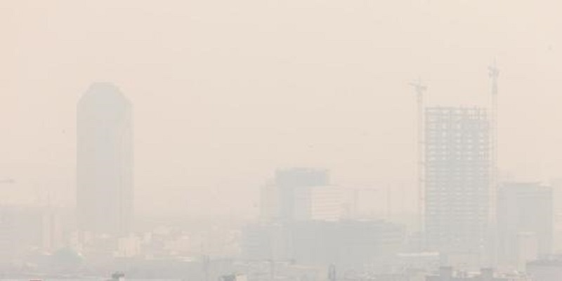 تشدید آلودگی هوای تهران و کرج تا حد «بسیار ناسالم»/ از تردد غیرضروری خودداری کنید تشدید آلودگی هوای تهران و کرج تا حد «بسیار ناسالم»/ از تردد غیرضروری خودداری کنید