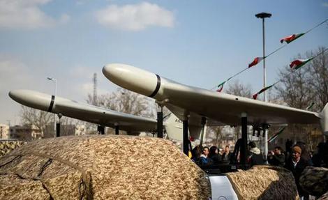 گزارش اطلاعاتی آمریکا: ایران رهبر جهانی در تولید پهپادهای ارزان و موثر است گزارش اطلاعاتی آمریکا: ایران رهبر جهانی در تولید پهپادهای ارزان و موثر است