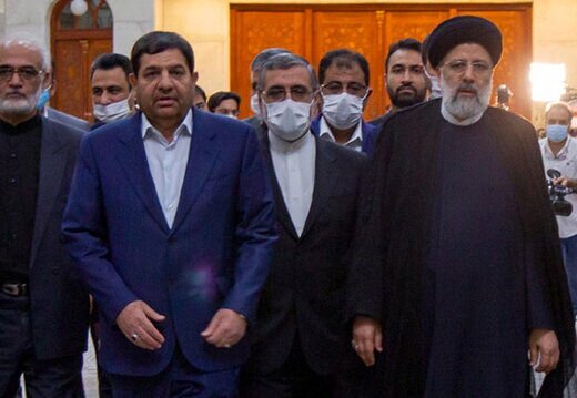 آیا «تیم اقتصادی مخبر» می ماند؟/ مقاومت رئیسی؛ به ضرر مردم، به نفع «بانیان وضع موجود» آیا «تیم اقتصادی مخبر» می ماند؟/ مقاومت رئیسی؛ به ضرر مردم، به نفع «بانیان وضع موجود»