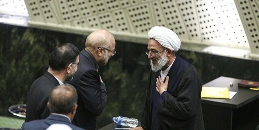 خیز دو رقیب اصولگرا برای پایین کشیدن قالیباف از صندلی ریاست / رشیدی کوچی : تلاشمان را می کنیم آقاتهرانی رئیس نشود خیز دو رقیب اصولگرا برای پایین کشیدن قالیباف از صندلی ریاست / رشیدی کوچی : تلاشمان را می کنیم آقاتهرانی رئیس نشود