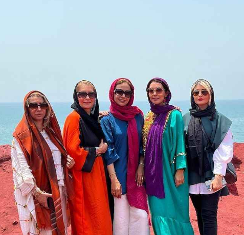 خوشگذرانی شبنم قلی خانی در جزیره هرمز + عکس خوشگذرانی شبنم قلی خانی در جزیره هرمز + عکس