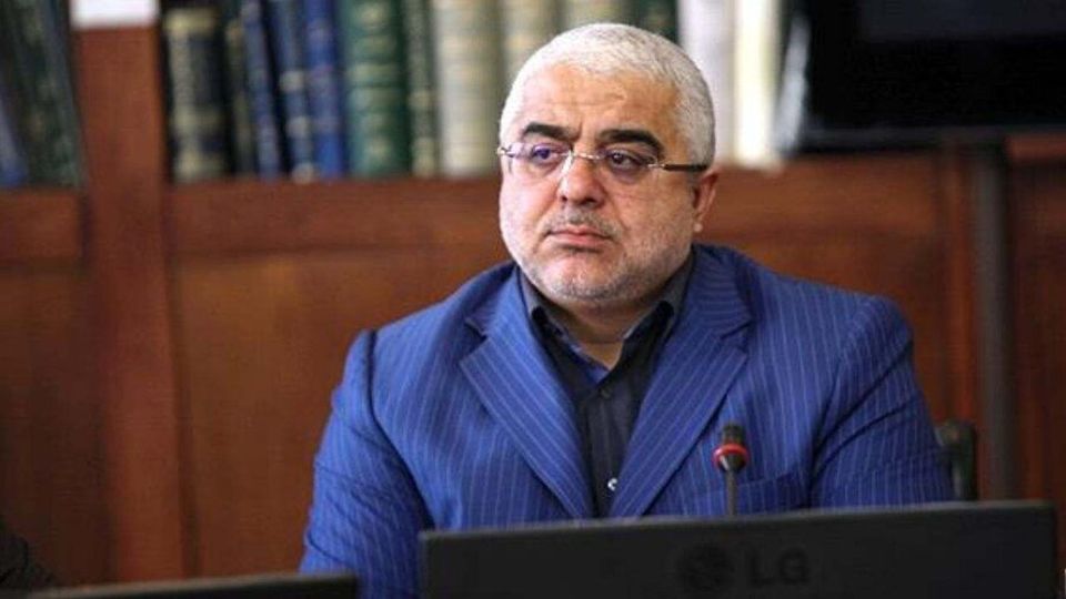 همان موقع که به حذف ارز ترجیحی رای دادید اجازه گران کردن کالاها را به دولت سیزدهم دادید همان موقع که به حذف ارز ترجیحی رای دادید اجازه گران کردن کالاها را به دولت سیزدهم دادید