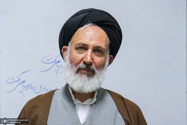 ایازی: «حجاب اجباری» جواب نمیدهد؛ گشت ارشاد خودش باید «ارشاد» شود! ایازی: «حجاب اجباری» جواب نمیدهد؛ گشت ارشاد خودش باید «ارشاد» شود!