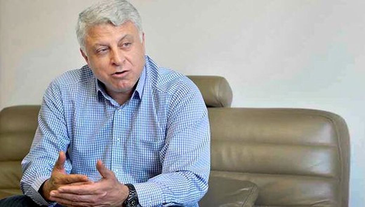 ائمه جمعه در سراسر کشور تابع بولتنها هستند، هر هفته چیزی میگویند که از بالا ارجاع میشود ائمه جمعه در سراسر کشور تابع بولتنها هستند، هر هفته چیزی میگویند که از بالا ارجاع میشود