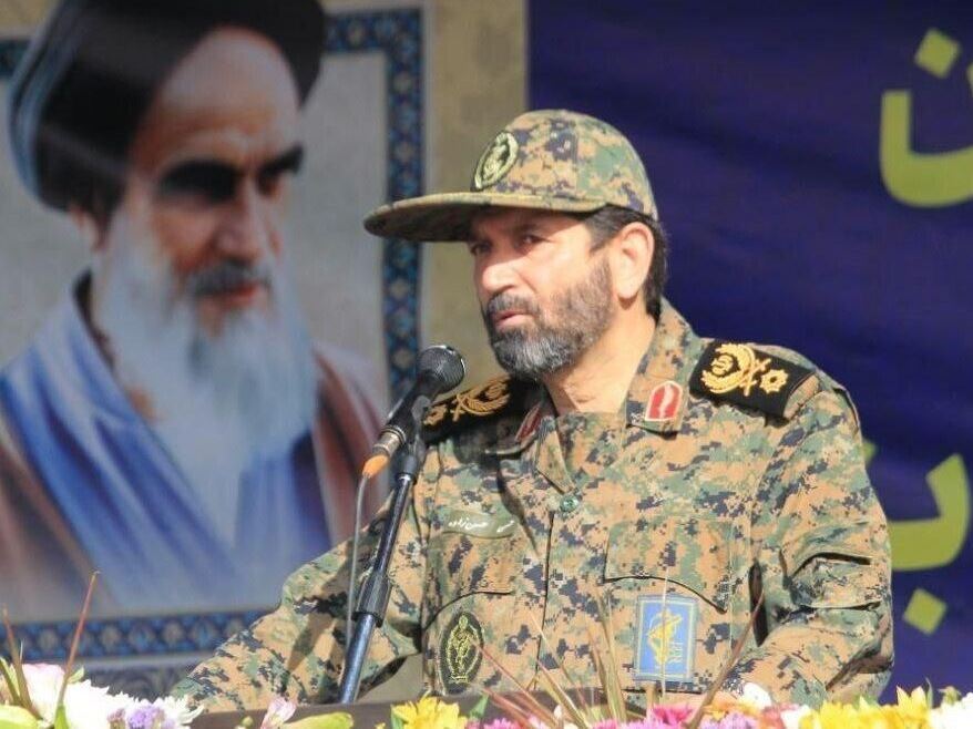 فرمانده سپاه تهران: اغتشاشگران پیشبینی کرده بودند که نظام نمیتواند فریاد اعتراض را کنترل کند؛ حتی برای موفقیت، تلفات دو هزار تا سه هزار نفری را لحاظ کرده بودند / ۳۸۰ گردان بسیجی آماده داریم / ۸۵۰ بسیجی در پایتخت مجروح شدند / فقط در یک شب ۱۸۵ مجروح دادیم؛ در میدان الغدیر ۴۵ دقیقه با اغتشاشگران میجنگیدیم فرمانده سپاه تهران: اغتشاشگران پیشبینی کرده بودند که نظام نمیتواند فریاد اعتراض را کنترل کند؛ حتی برای موفقیت، تلفات دو هزار تا سه هزار نفری را لحاظ کرده بودند / ۳۸۰ گردان بسیجی آماده داریم / ۸۵۰ بسیجی در پایتخت مجروح شدند / فقط در یک شب ۱۸۵ مجروح دادیم؛ در میدان الغدیر ۴۵ دقیقه با اغتشاشگران میجنگیدیم