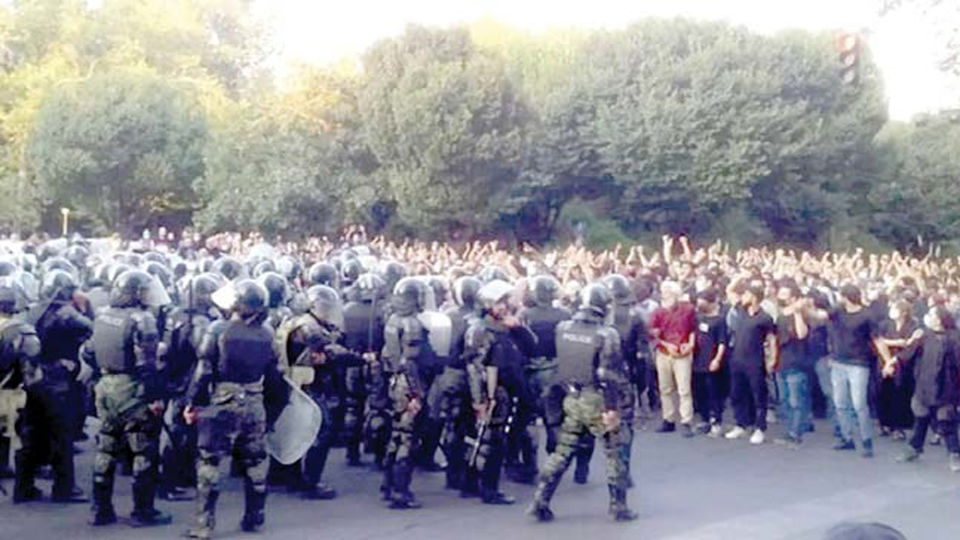 فرمان گشایش فرمان گشایش