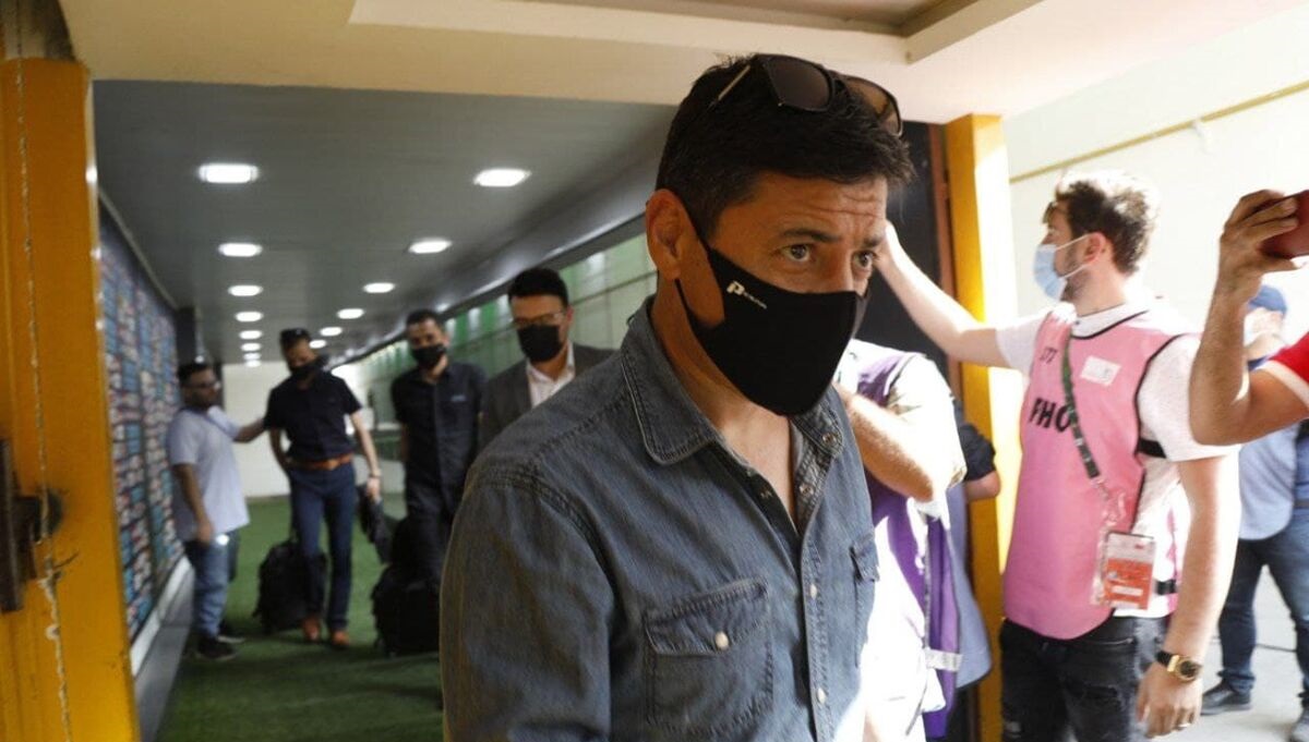 دلیل اصلی خط خوردن فغانی فاش شد دلیل اصلی خط خوردن فغانی فاش شد