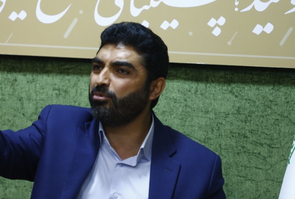 نماینده مجلس: اگر پلتفرمهای داخلی نتوانند معایب خود را رفع کنند، احتمال خرید یک پلتفرم قوی خارجی وجود دارد نماینده مجلس: اگر پلتفرمهای داخلی نتوانند معایب خود را رفع کنند، احتمال خرید یک پلتفرم قوی خارجی وجود دارد