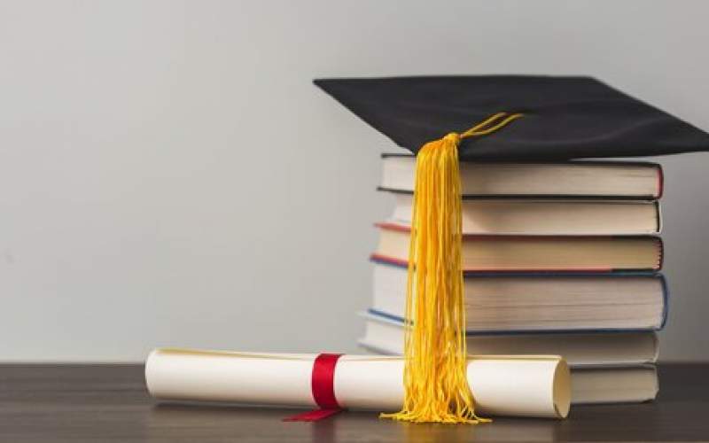 مانعتراشی برای مهاجرت یا تنبیه فارغالتحصیلان؟ مانعتراشی برای مهاجرت یا تنبیه فارغالتحصیلان؟