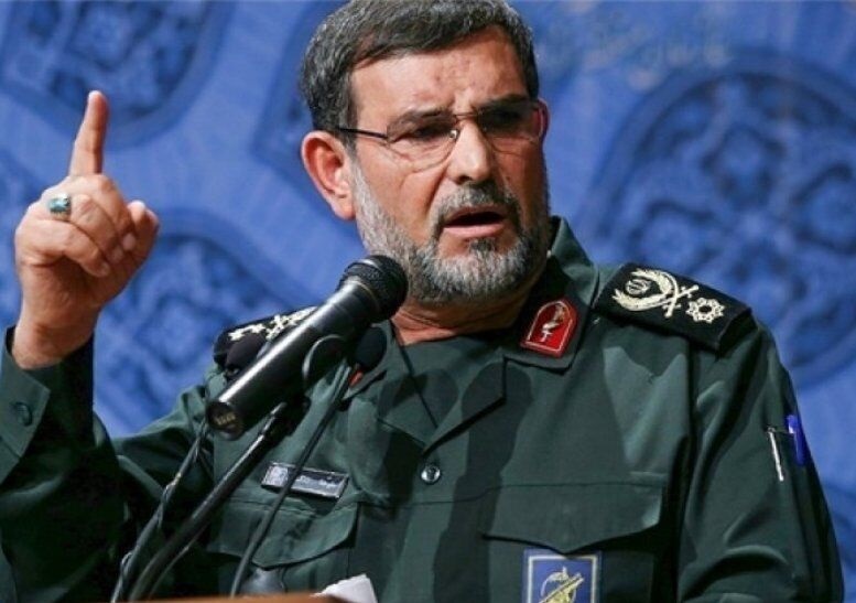 فرمانده نیروی دریایی سپاه در واکنش به بیانیه چین: اجازه نمی‌دهیم کسی درباره یک وجب خاک کشورمان حرف بی‌خود بزند / ما هم بگوییم فلان جزیره آزاد است یا برای فلانی است، این درست است؟ +ویدیو