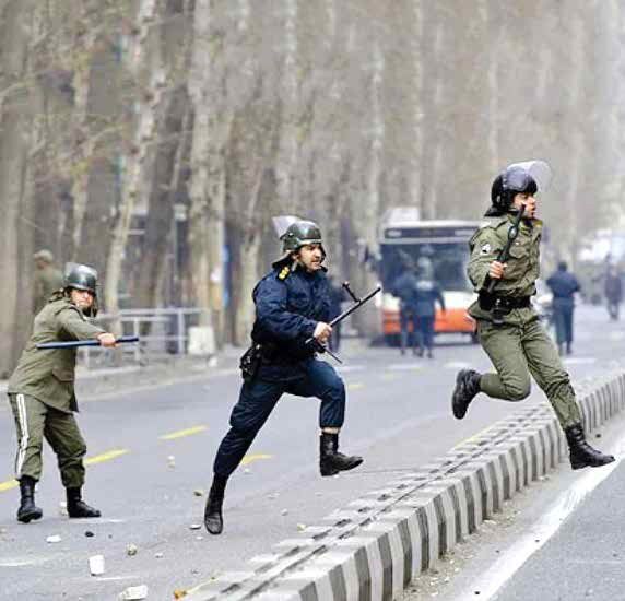 تکلیف نامعلوم شهروندان معترض با حاکمیت تکلیف نامعلوم شهروندان معترض با حاکمیت