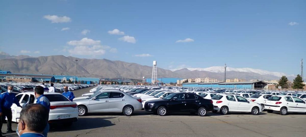 خبر تازه درباره افزایش قیمت کارخانه ای خودرو/ این خودروها فعلاً گران نمی شود