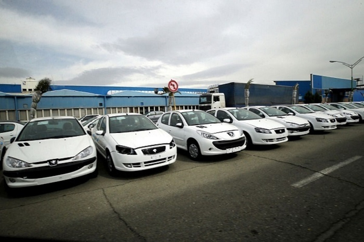 قیمت محصولات ایرانخودرو امروز یکشنبه ۱۰ دی ۱۴۰۲ قیمت محصولات ایرانخودرو امروز یکشنبه ۱۰ دی ۱۴۰۲