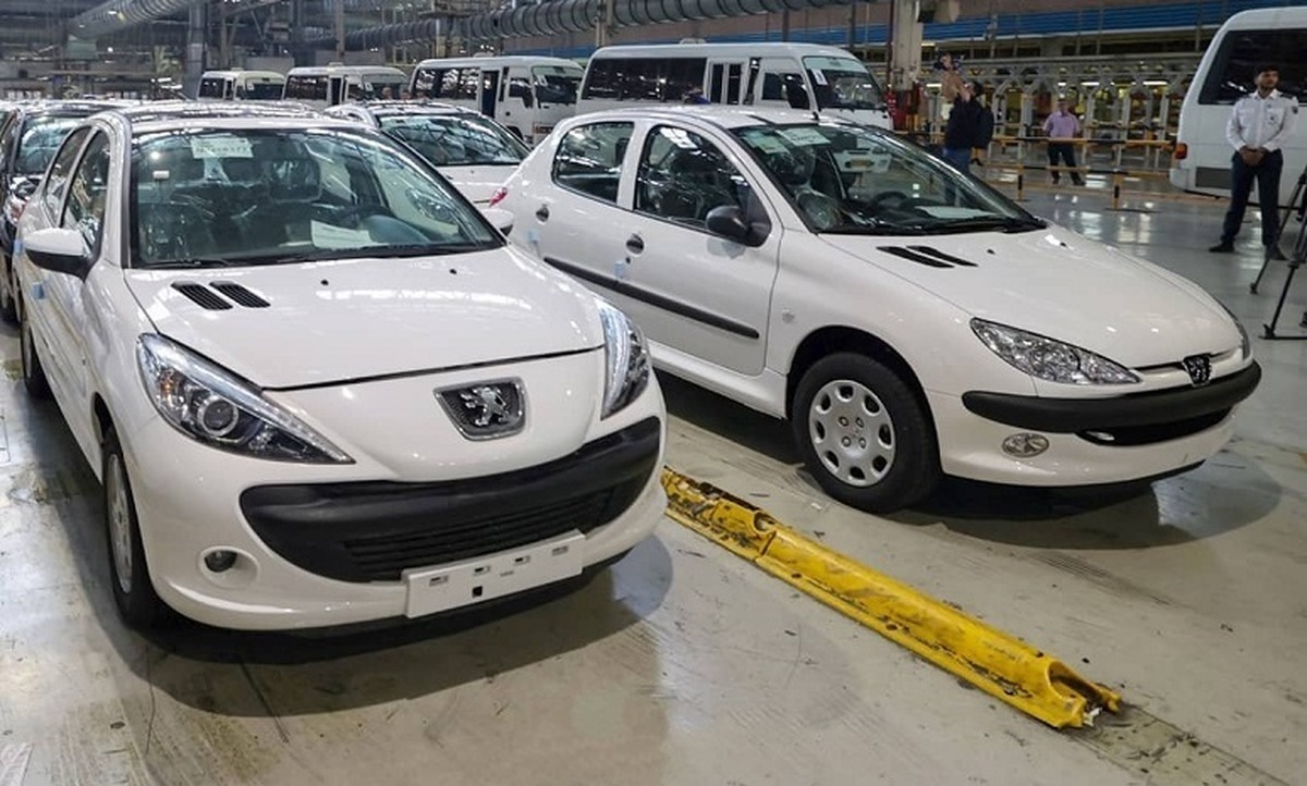 قیمت محصولات ایرانخودرو امروز شنبه دو دی ۱۴۰۲ قیمت محصولات ایرانخودرو امروز شنبه دو دی ۱۴۰۲