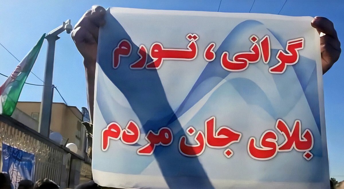 هشدار به مسئولان: شرمآور است که حتی برای تأمین مرغ و تخم مرغ، گرفتار اما و اگر هستید هشدار به مسئولان: شرمآور است که حتی برای تأمین مرغ و تخم مرغ، گرفتار اما و اگر هستید