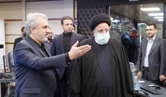 تلاش خستگی ناپذیر دولت برای حفظ وزیر صمت!