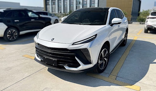 لاماری ایما هیبرید (لاماری ایما HEV) چه مشخصاتی دارد؟ لاماری ایما هیبرید (لاماری ایما HEV) چه مشخصاتی دارد؟