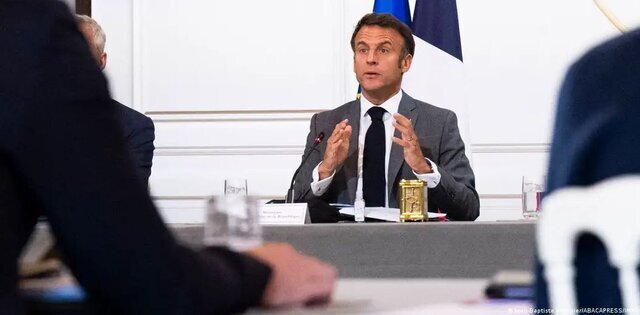 مکرون: میخواهیم در مورد فعالیتهای هستهای ایران شفافیت داشته باشیم و به برجام بازگردیم / خواستار آزادی چهار فرانسوی بازداشتی در تهران هستیم مکرون: میخواهیم در مورد فعالیتهای هستهای ایران شفافیت داشته باشیم و به برجام بازگردیم / خواستار آزادی چهار فرانسوی بازداشتی در تهران هستیم