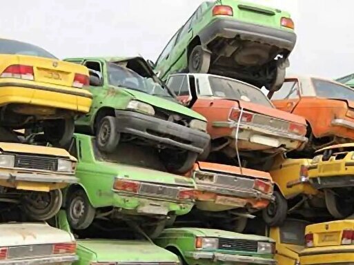 واکنش دو نماینده به افزایش ناگهانی قیمت خودروهای فرسوده / سیاهکلی، نماینده مجلس: قیمت این خودروها نباید بیش از ۱۰ درصد ماشینهای نو باشد؛ وزارت صمت از فعالیت سوداگران جلوگیری کند واکنش دو نماینده به افزایش ناگهانی قیمت خودروهای فرسوده / سیاهکلی، نماینده مجلس: قیمت این خودروها نباید بیش از ۱۰ درصد ماشینهای نو باشد؛ وزارت صمت از فعالیت سوداگران جلوگیری کند