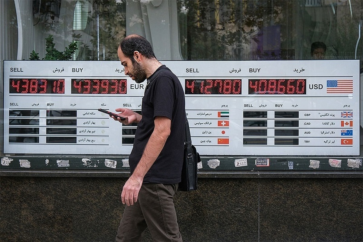 قیمت دلار و احتمال انتخاب دیوانهای از جنس ترامپ قیمت دلار و احتمال انتخاب دیوانهای از جنس ترامپ