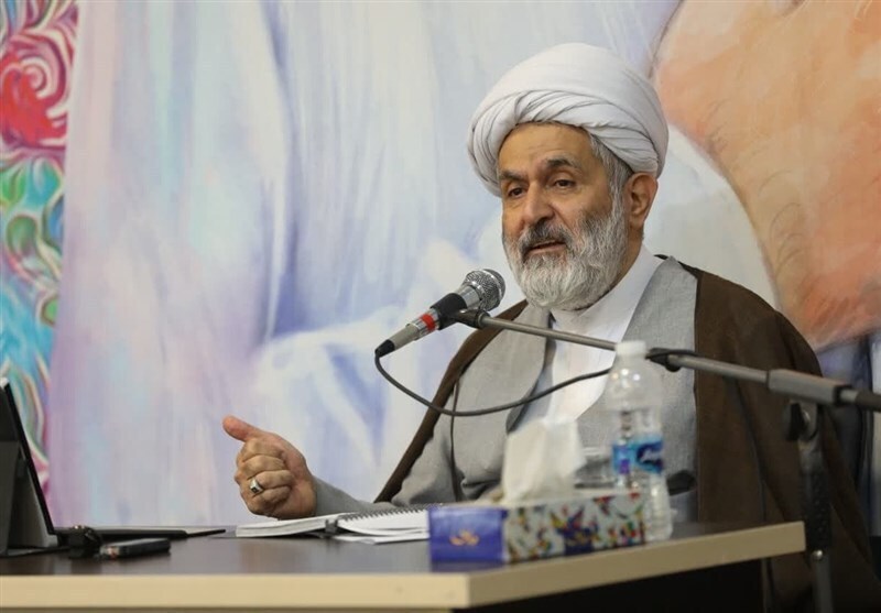 طائب: معادلات آمریکا با جهانی شدن سرود «سلام فرمانده» به هم ریخت طائب: معادلات آمریکا با جهانی شدن سرود «سلام فرمانده» به هم ریخت