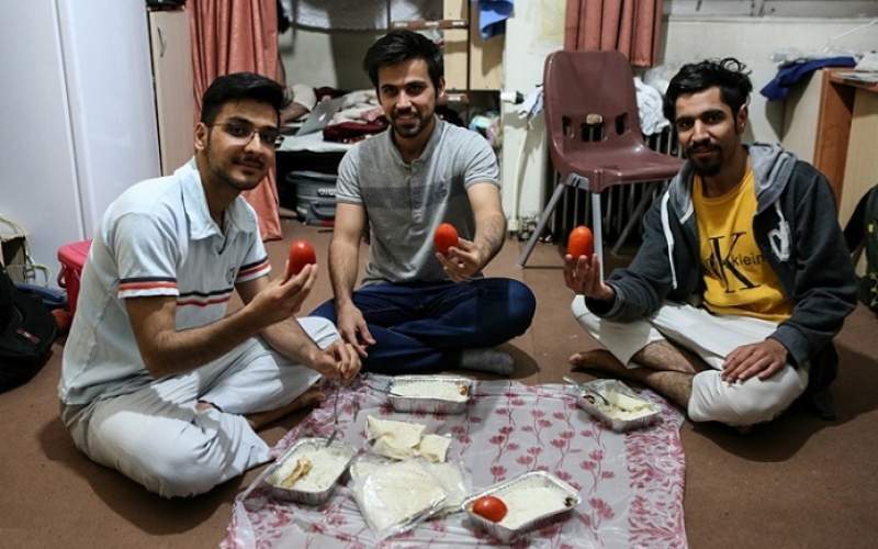 کمترین هزینه یک دانشجو در ماه چقدر است؟