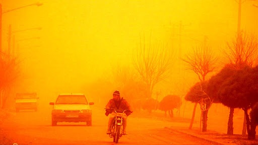 ویدئویی هولناک از کاکائویی شدن هوای مشهد ویدئویی هولناک از کاکائویی شدن هوای مشهد