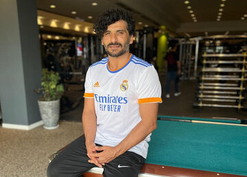 عکس | استایل متفاوت جواد کاظمیان با موهای بافتهشده! عکس | استایل متفاوت جواد کاظمیان با موهای بافتهشده!