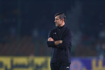 کریم باقری سرمربی پرسپولیس ماند! کریم باقری سرمربی پرسپولیس ماند!