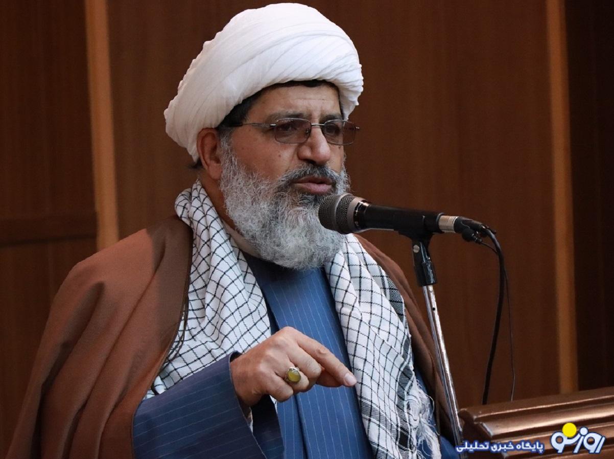 دشمن نباید گمان کند که با تصرف سوریه میتواند جمهوری اسلامی را شکست دهد دشمن نباید گمان کند که با تصرف سوریه میتواند جمهوری اسلامی را شکست دهد