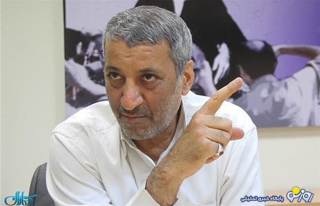 تندروها علیه دولت ، ظریف و پزشکیان جنگی ترکیبی به راه انداختهاند تندروها علیه دولت ، ظریف و پزشکیان جنگی ترکیبی به راه انداختهاند