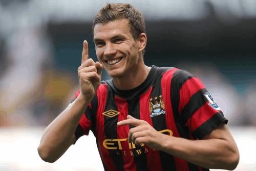 مهاجم سابق منچسترسیتی در رادار پرسپولیس؟ مهاجم سابق منچسترسیتی در رادار پرسپولیس؟