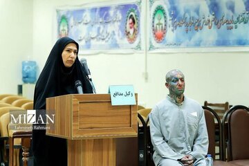 آخرین جلسه دادگاه امیرحسین مقصودلو برگزار شد/ تتلو: قصدم ترویج مواد مخدر نبود، میخواستم جایگزین گیاهی معرفی کنم آخرین جلسه دادگاه امیرحسین مقصودلو برگزار شد/ تتلو: قصدم ترویج مواد مخدر نبود، میخواستم جایگزین گیاهی معرفی کنم