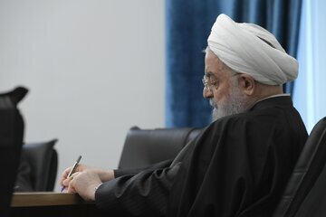 نامه حسن روحانی درباره دلایل ردصلاحیتش: نامه شورای نگهبان کیفرخواستی علیه نهاد ریاستجمهوری بود /در برابر این ظلم سکوت نخواهم کرد نامه حسن روحانی درباره دلایل ردصلاحیتش: نامه شورای نگهبان کیفرخواستی علیه نهاد ریاستجمهوری بود /در برابر این ظلم سکوت نخواهم کرد