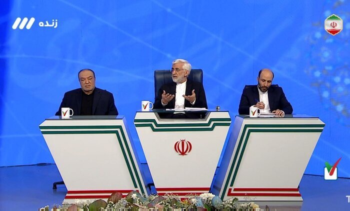 جلیلی: در دوره من چه تهدیدی علیه ایران وجود داشت؟ / به دولت گذشته گفتم اقداماتی باید انجام دهید، اما قبول نداشتند؛ این دولت، این راهبردها را اجرا کرد، دشمن هم اعتراف کرد فشارش شکست خورده جلیلی: در دوره من چه تهدیدی علیه ایران وجود داشت؟ / به دولت گذشته گفتم اقداماتی باید انجام دهید، اما قبول نداشتند؛ این دولت، این راهبردها را اجرا کرد، دشمن هم اعتراف کرد فشارش شکست خورده