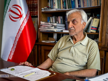 هشدار هاشمی طبا: نگذاریم فاجعه سالهای 84 تا 92 تکرار شود/ سعید جلیلی میلیاردها دلار به ایران خسارت زده هشدار هاشمی طبا: نگذاریم فاجعه سالهای 84 تا 92 تکرار شود/ سعید جلیلی میلیاردها دلار به ایران خسارت زده