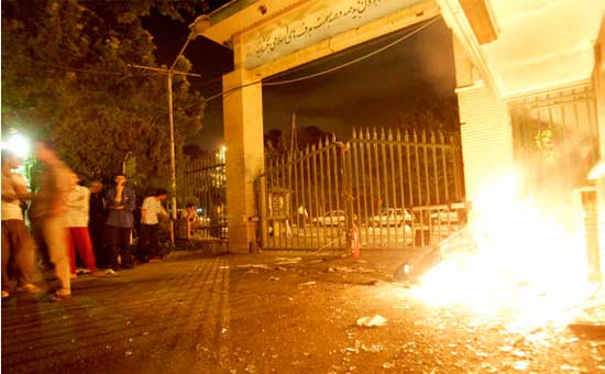 ۱۸ تیر؛ یک ریشتراش، چند دانشجو و کمی خون