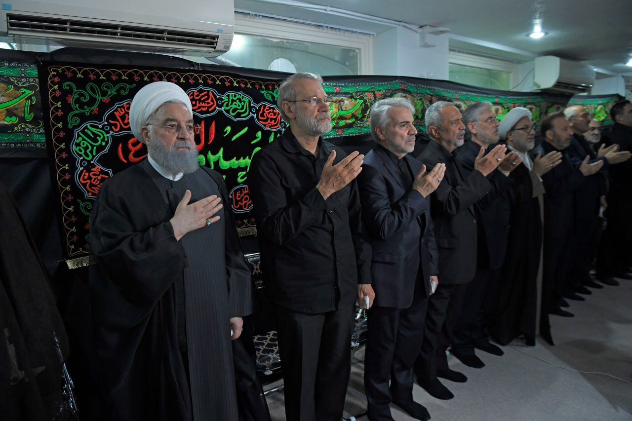 عزاداری شانهبهشانه حسن روحانی و علی لاریجانی