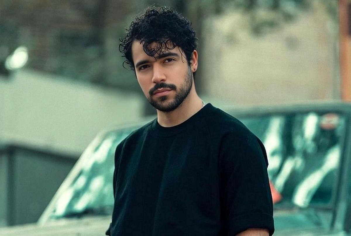 حکم دادگاه بدوی شروین حاجیپور لغو شد حکم دادگاه بدوی شروین حاجیپور لغو شد